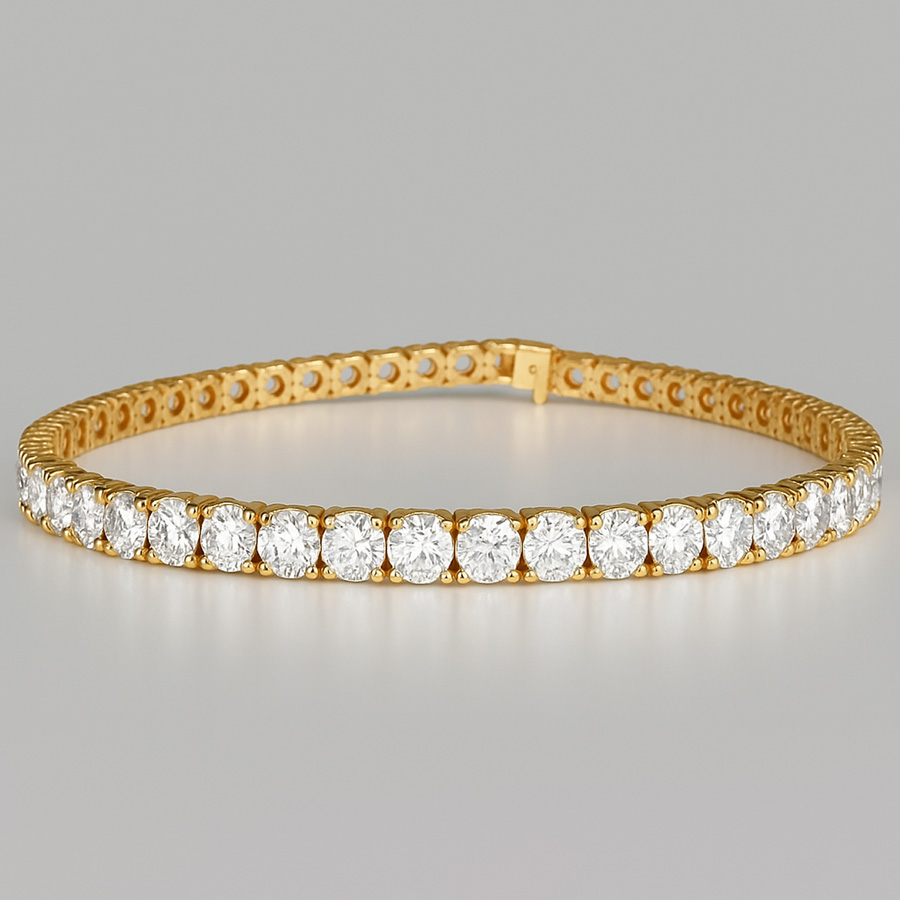 14K Yellow Gold Tennis Bracelet set with 17 Carat Round Natural